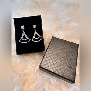 NWT AB rhinestone chandelier pierced earrings